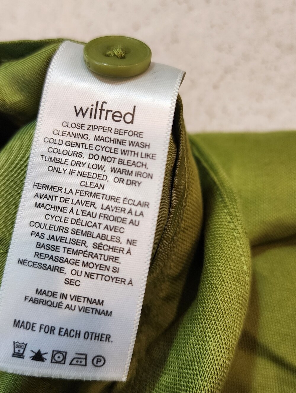 Aritzia Wilfred Linen Blend Shorts Women's Size 4 Olive Green Pleated High Waist - Picture 7 of 10
